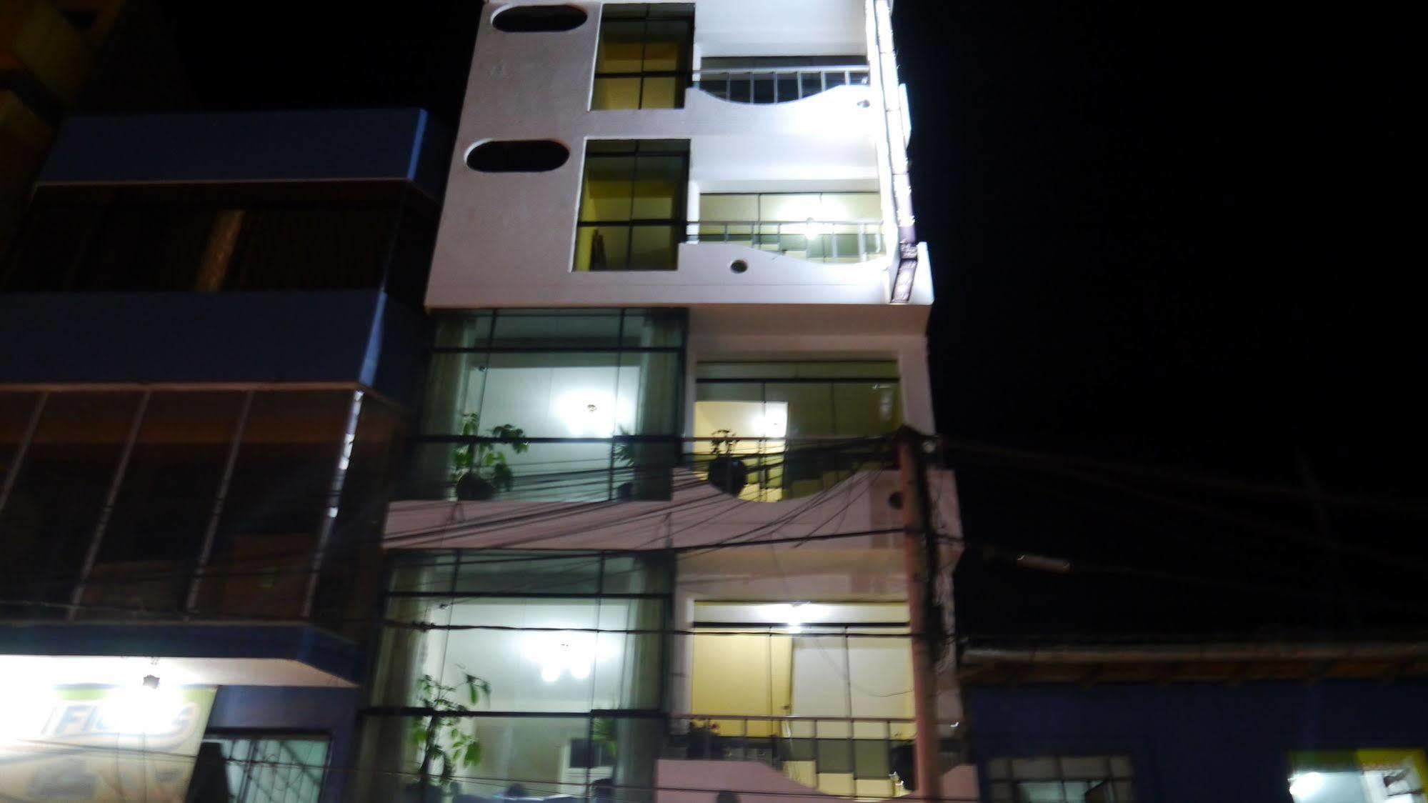 El Parque Hotel Andahuaylas Dış mekan fotoğraf